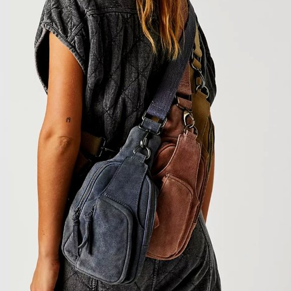 Free People Handbags - Free people hudson sling bag in charcoal